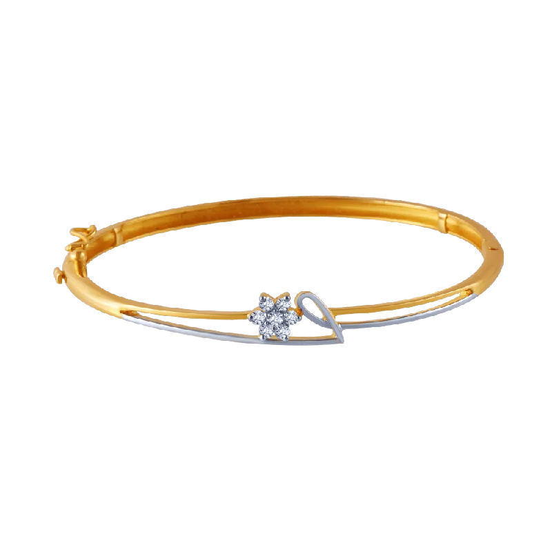 18k Gold Bracelet With Diamond In The Shape Of Flower