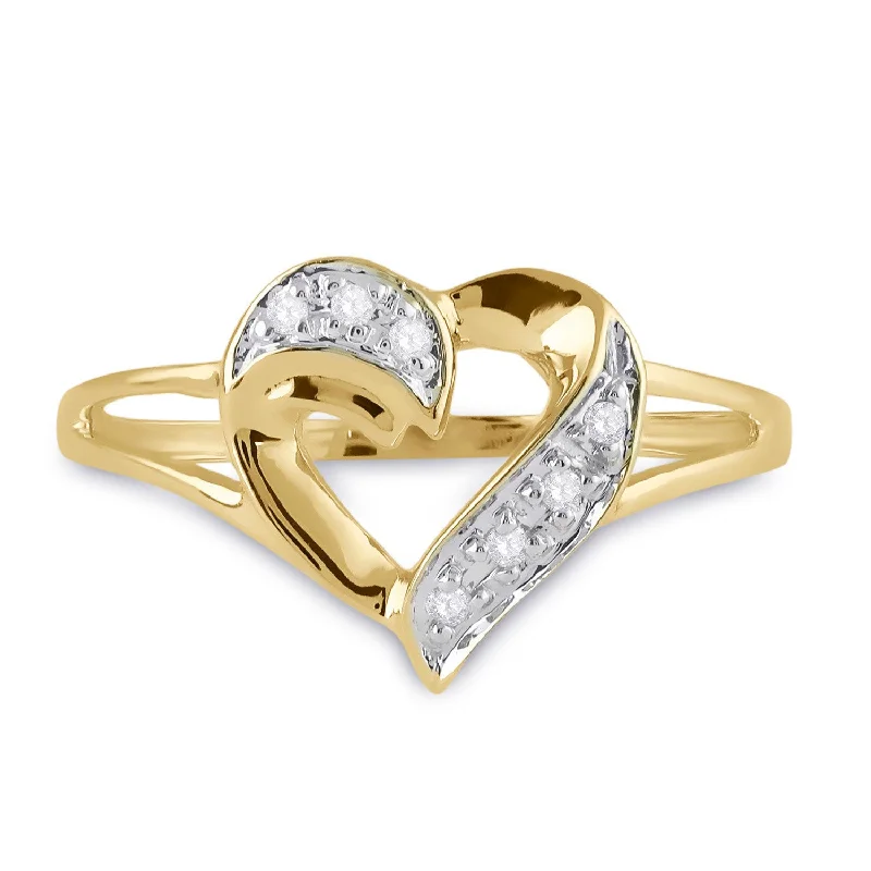 Tin toned ring-10kt Yellow Gold Womens Round Diamond Heart Ring 1/20 Cttw