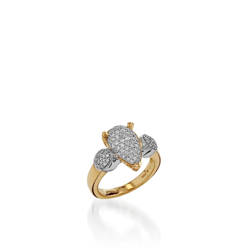 Quartz fleck ring-Bermuda Small Diamond Pave Ring