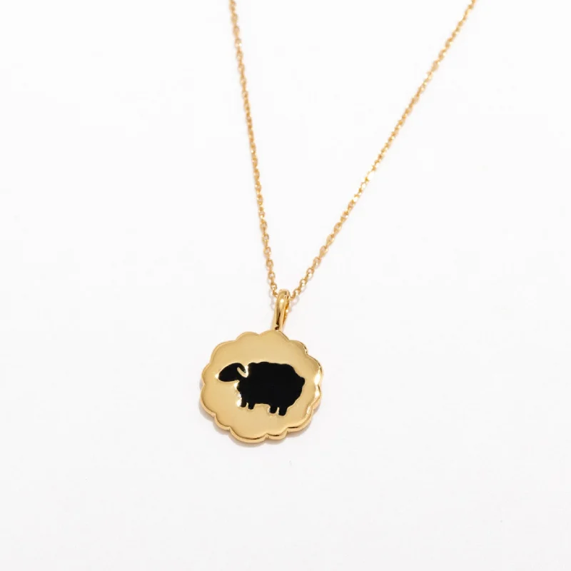 Grid mesh necklace-Black Sheep Coin Pendant Necklace