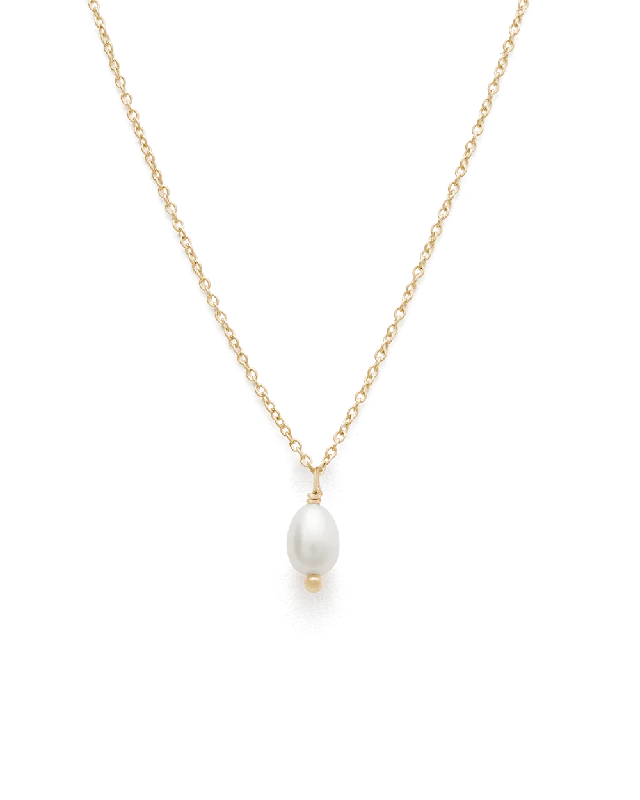 Polished finish necklace-CLASSIC PEARL NECKLACE (9K GOLD)