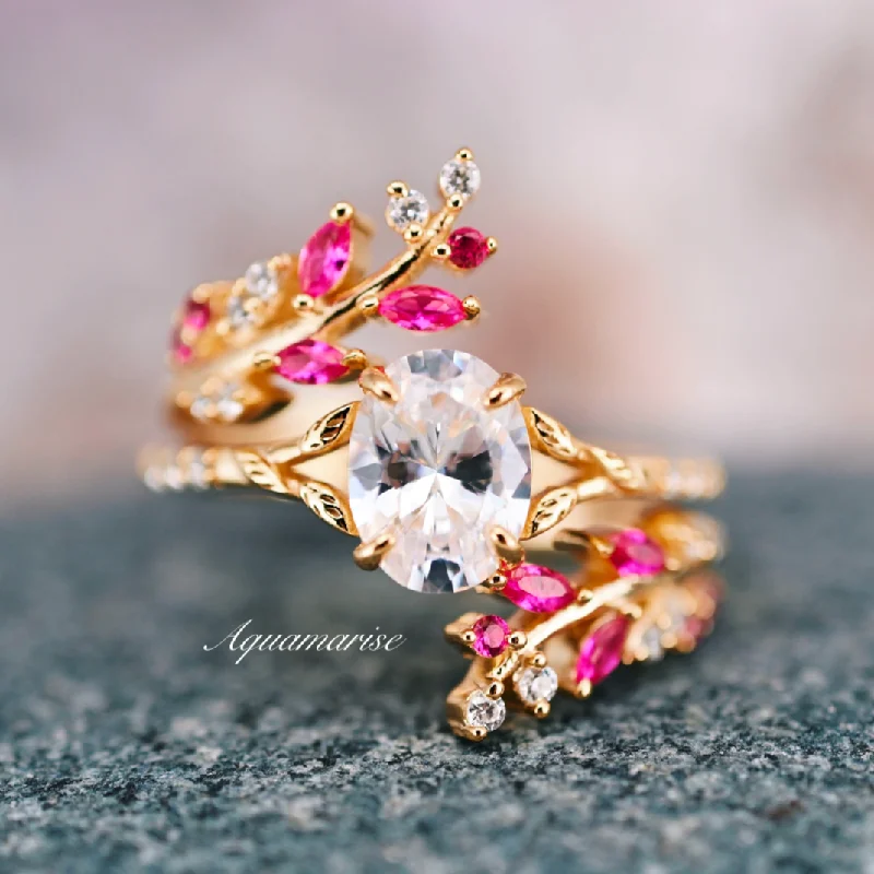 Pocked edge ring-Ruby & Diamond (cz) Leaf Engagement Ring Set- 14K Yellow Gold Vermeil