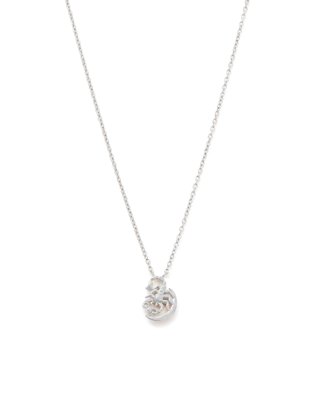 Spotted finish necklace-SCORPIO STAR SIGN NECKLACE (STERLING SILVER)