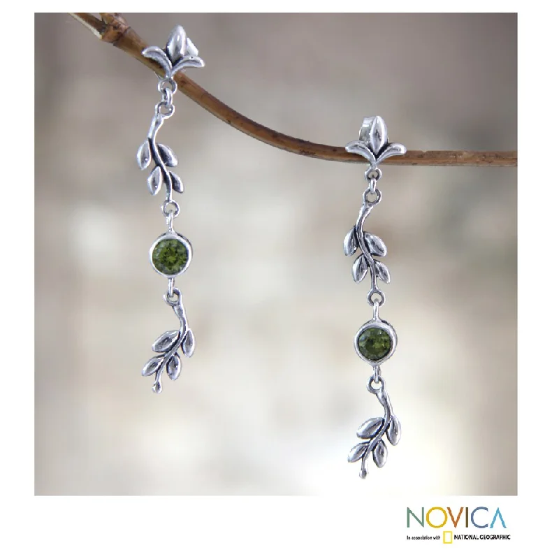 Shell splinter earrings-Handmade Sterling Silver 'A New Leaf' Peridot Earrings (Indonesia)